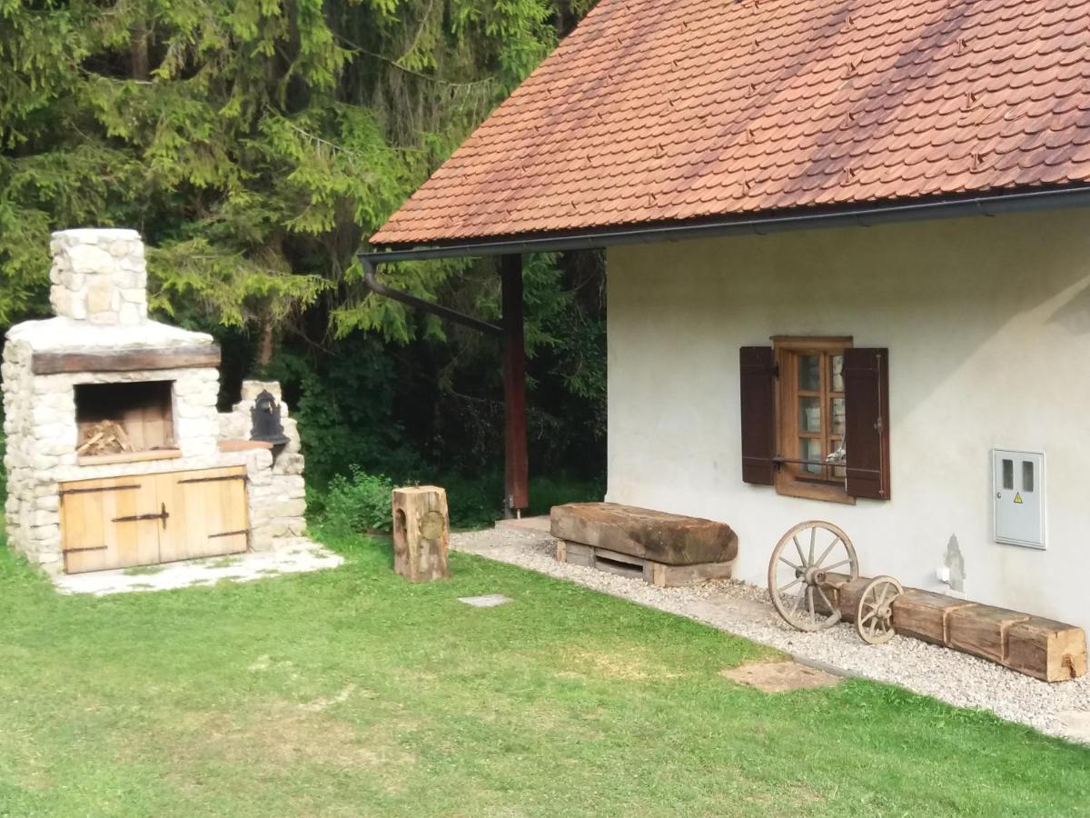 Holiday House Apartment Voukov Mlin Smarje pri Jelsah Экстерьер фото